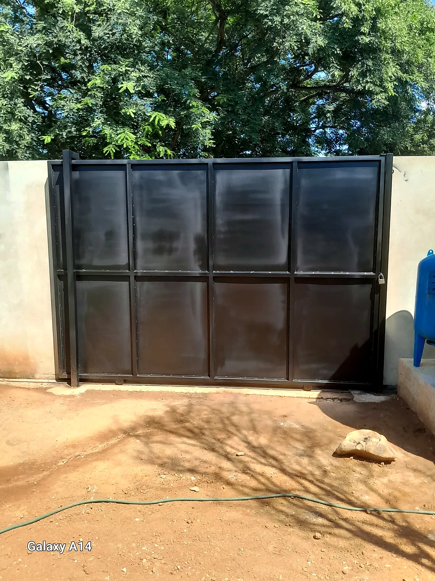 Steel driveway gate